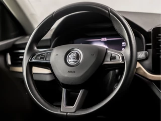 Škoda Scala Automaat (DIGITAL COCKPIT, APPLE CARPLAY, GROOT NAVI, CLIMATE, STOELVERWARMING, SPORTSTOELEN, PARKEERSENSOREN, CRUISE, LED KOPLAMPEN, NIEUWE APK, NIEUWSTAAT) - afbeelding nr 18