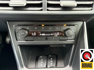 Volkswagen Polo Volkswagen Polo 1.0 TSI Highline Business R Automaat - afbeelding nr 28