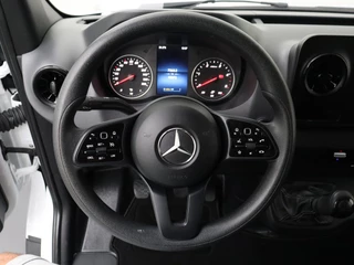 Mercedes-Benz Sprinter Mercedes-Benz Sprinter 315CDI L2H2 | Touchscreen Multimedia | Camera | Airco | Cruise | 3-Persoons | Betimmering - afbeelding nr 14