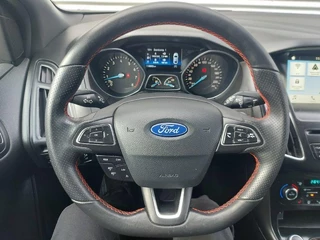 Ford Focus Ford Focus 1.5 135KW/184PK ST line, applecarplay/android,airco,cruise,stoelverwarming,parkeersensoren achter, - afbeelding nr 20
