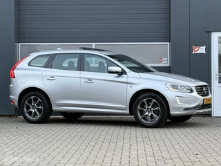 Volvo XC60 Volvo XC60 2.0 D4 FWD Geartronic-8 Summum Ocean Race /Panoramadak/Xenon/Leder/2xelek.stoel/Camera/Sensus navi/Trekhaak/Volledig Volvodealer onderhouden. - afbeelding nr 2