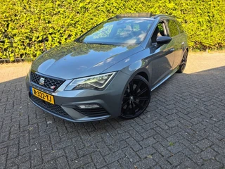 SEAT Leon 2.0 TSI Cupra 300: Performance Pack, schaal stoelen PANO