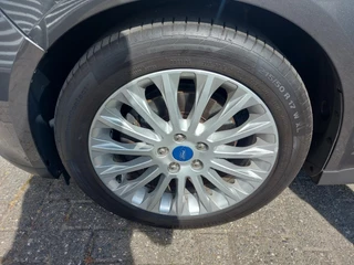 Ford Grand C-Max Ford Grand C-Max 1.0 Titanium, airco,cruise,navigatie/camera,stoel/stuurverwarming,voorruit verwarmd,parkeersensoren, - afbeelding nr 26