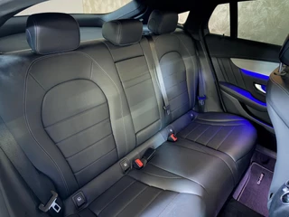 Mercedes-Benz GLC Mercedes-Benz GLC-klasse Coupé 300e 4MATIC Business Solution AMG | sfeerverlichting | keyless | Camera | DAB - afbeelding nr 12