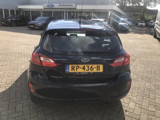 Ford Fiesta Ford Fiesta 1.1 Trend 85pk 5 deurs | Navigatie | Apple Carplay/Android auto | Airco | Bluetooth - afbeelding nr 3