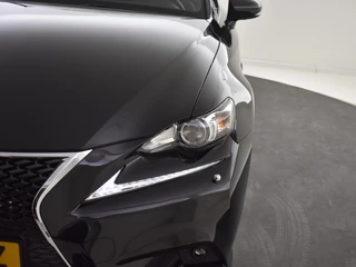 Lexus IS - afbeelding nr 6