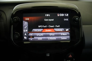 Peugeot 108 Peugeot 108 1.0 VTi Executive 5 Deurs - Clima, Nav, Camera, Carplay - afbeelding nr 16