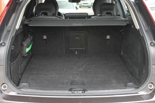 Volvo XC60 Volvo XC60 T6 Recharge AWD Ultimate Bright | Longe Range | Parkeercamera | Panoramadak | Trekhaak | HUD | Leder | Stoelverwarming | Keyless - afbeelding nr 51