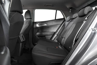 Kia Sportage Kia Sportage 1.6 T-GDi MHEV 160 PK DynamicLine - Automaat | Dig. Cockpit | Adapt. Cruise | Stuur-+Stuurverw. | PDC | Camera | NAV + App. Connect | ECC | LM 17