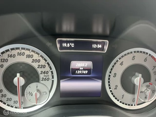 Mercedes-Benz A-Klasse Mercedes A-klasse 180 Prestige Amg styling - afbeelding nr 9