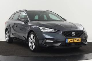 SEAT Leon SEAT Leon 1.5 eTSI FR Intens | Stoel & stuurverwarming |  Adaptive cruise | Trekhaak | Carplay | Sfeerverlichting | Camera | Navigatie - afbeelding nr 33