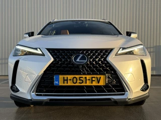 Lexus UX Lexus UX 250h Executive Line|President Pack|NL-Auto - afbeelding nr 14