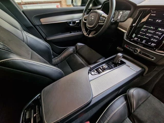 Volvo V90 Volvo V90 2.0 B4 208PK R-Design|21-inch|harman kardon|Pano|Black-pakket|63.467KM|Mild-hybride| - afbeelding nr 11