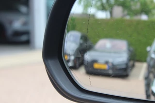 Mercedes-Benz GLE Mercedes-Benz GLE 450 4MATIC Premium Plus / Panoramadak / 360Camera / Burmester / 21'' / Head-up / Luchtvering / Treeplanken / Stoelventilatie / Stuurverwarming / Dodehoek / DAB / ACC - afbeelding nr 33
