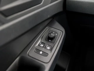 Volkswagen Caddy (5 PERSOONS, SCHERM, CRUISE, BLUETOOTH, SPORTSTOELEN, LM VELGEN, GETINT GLAS, NIEUWE APK, NIEUWSTAAT) - afbeelding nr 20