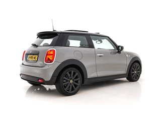 MINI Electric (INCL-BTW) Aut. *PANO | FULL-LEATHER | HEAD-UP | FULL-LED | HARMAN/KARDON-SOUND | KEYLESS | CAMERA | SPORT-SEATS | NAVI-FULLMAP | HEATED-SEATS | AMBIENT-LIGHT | DAB | DIGI-COCKPIT | 17