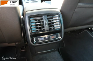 Volkswagen Passat Volkswagen Passat Variant 1.5 TSI R-Line Business + | 150 PK - afbeelding nr 32