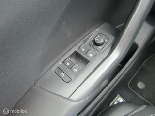 Volkswagen T-Cross Volkswagen T-Cross 1.0 TSI R-Line | NIEUW MODEL - afbeelding nr 11