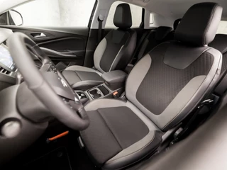 Opel Grandland X (APPLE CARPLAY, GROOT NAVI, STUUR/STOELVERWARMING, CAMERA, LEDER, SPORTSTOELEN, LED KOPLAMPEN, PARKEERSENSOREN, NIEUWE APK, NIEUWSTAAT) - afbeelding nr 14