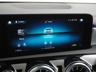 Mercedes-Benz CLA Mercedes-Benz CLA 250e AMG // Panoramadak // Memory // Sfeerverlichting // MultiBeam LED // Keyless // Night Pakket // Augmented Reality - afbeelding nr 28