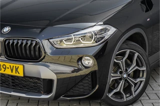 BMW X2 BMW X2 sDrive20i M-Sport High Ex Shadow Navi Trekhaak 19
