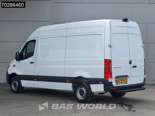 Mercedes-Benz Sprinter Mercedes Sprinter 317 CDI Automaat L2H2 Navi Airco Cruise Camera Parkeersensoren MBUX Euro6 L2 12m3 Airco Cruise control - afbeelding nr 2