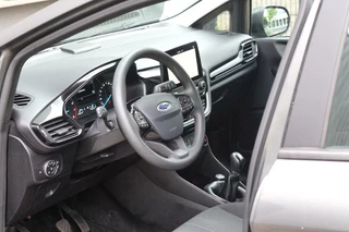 Ford Fiesta Ford Fiesta 1.1 Trend / Facelift / NL Auto / Carplay / Navi / Clima - afbeelding nr 23
