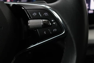 Škoda Octavia Skoda Octavia 1.0 TSI Business Edition | Leder |  Stoelverwarming | Trekhaak | Adaptive cruise | Carplay | Climate control | Parkeerhulp - afbeelding nr 16