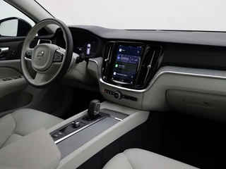 Volvo V60 Volvo V60 B3 AUT(7) ESSENTIAL EDITION GOOGLE MAPS LEDER 18INCH ACC BLIS ST - afbeelding nr 27