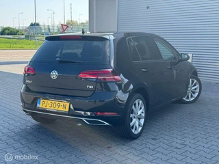 Volkswagen Golf Volkswagen Golf 1.0 TSI Highline Business R - afbeelding nr 9