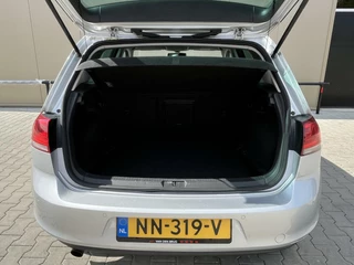 Volkswagen Golf Volkswagen Golf 1.2 TSI 110pk Allstar | keyless | camera | clima - afbeelding nr 26