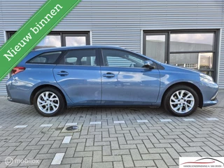 Toyota Auris Toyota Auris Touring Sports 1.2T AUTOMAAT DEALERONDERHOUDEN - afbeelding nr 2