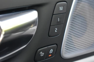 Volvo XC60 Volvo XC60 T5 250pk AWD Inscription | Schuifdak | Bowers&Wilkins - afbeelding nr 31