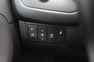 Kia cee'd Kia cee'd 1.6 GDI ComfortLine / Bluetooth  / Radio / Cruise Control / Airco - afbeelding nr 28