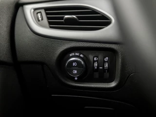 Opel Astra (APPLE CARPLAY, NAVIGATIE, PARKEERSENSOREN, SPORTSTOELEN, CRUISE, NIEUWE APK, TREKHAAK, NIEUWE APK, NIEUWSTAAT) - afbeelding nr 21