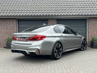 BMW M5 BMW M5 4.4 V8 600 PK X DRIVE CARBON M-DRIVER PACK HUD HK - afbeelding nr 2
