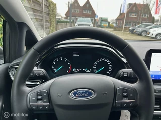 Ford Fiesta Ford Fiesta 1.0 EcoBoost Hybrid Titanium Navigatie - afbeelding nr 11