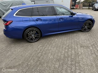 BMW 3 Serie BMW 3-serie Touring 330e High Executive M-SPORT - afbeelding nr 10