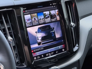 Volvo XC60 Volvo XC60 2.0 T8 Plug-in Hybrid AWD R-Design Pano H&K Leder - afbeelding nr 23