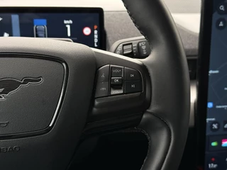 Ford Mustang Mach-E Ford Mustang Mach-E 75kWh | Trekhaak | Bang & Olufssen | 360 Camera | Panorama | - afbeelding nr 22