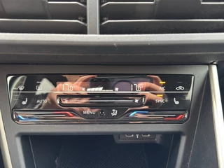 Volkswagen Polo Volkswagen Polo 1.0 TSI DSG MOVE EDITION TREKHAAK/CAMERA/NAVI/ACC/CARPLAY/STOELVERW - afbeelding nr 21