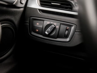 BMW X2 Automaat (NAVIGATIE, M PAKKET, CLIMATE, STOELVERWARMING, LEDEREN SPORTSTOELEN, CAMERA, GETINT GLAS, SFEERVERLICHTING, NIEUWSTAAT) - afbeelding nr 23
