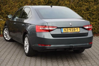 Škoda Superb Skoda Superb 1.4 TSI ACT DSG Aut. Style Carplay|Ecc|Navi|Pdc|Lmv|Iso-fix - afbeelding nr 2