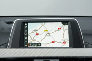 BMW X2 BMW X2 sDrive20i M-Sport High Ex Shadow Navi Trekhaak 19