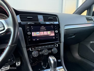 Volkswagen Golf Volkswagen Golf 2.0 TSI GTI Edition Black/Leder/19