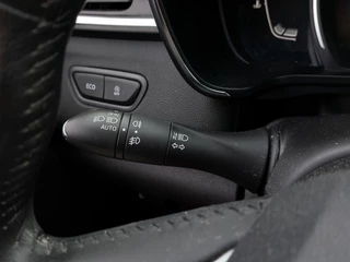 Renault Kadjar 1.2 TCe 131pk Intens Pack-Tech | Navi | Clima | Cruise | Keyless Entry | Pdc V+A+Assist+Camera | Dodehoek+Rijstrook+Licht+Regensensor | Mistlampen | Privacy Glass | 17''lm - afbeelding nr 18