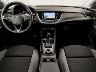 Opel Grandland X Opel Grandland X 1.2 Turbo Business+ (APPLE CARPLAY, GROOT NAVI, STUUR/STOELVERWARMING, LEDER, SPORTSTOELEN, GETINT GLAS, DAB+, LANE ASSIST, NIEUWE APK, NIEUWSTAAT) - afbeelding nr 6