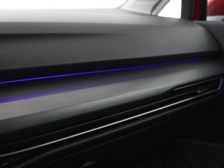Volkswagen Golf Volkswagen Golf 1.4 eHybrid Style | Stoel & stuurverwarming |  Massage | Carplay | Memory | Achterbankverwarming | Adaptive cruise | Park Assist | Sfeerverlichting | Navigatie | Full LED | PHEV - afbeelding nr 27
