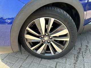 Peugeot 3008 Peugeot 3008 1.2 PureTech Blue Lease Premium TREKHAAK / LEDER / FOCAL SOUND / CAMERA / FULL LED / KEYLESS / NL-AUTO - afbeelding nr 3