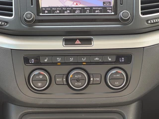Volkswagen Sharan Volkswagen Sharan 1.4 TSI AUT Navi Lane assist Stoel VW 34dkm Exclusive Zijdeuren Bluetooth - afbeelding nr 14